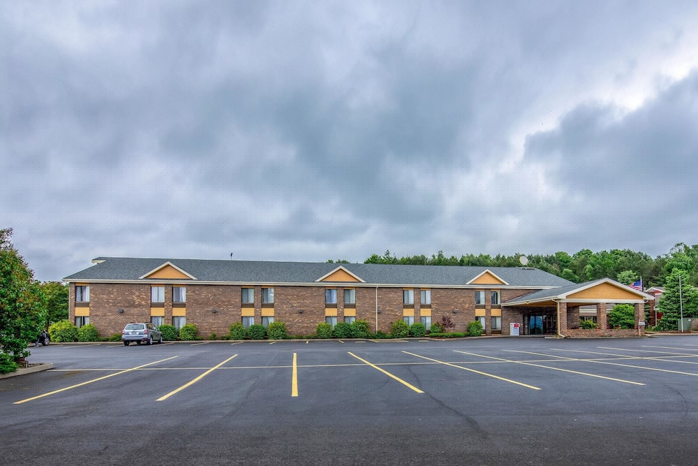 Quality Inn Tully I-81 53/61