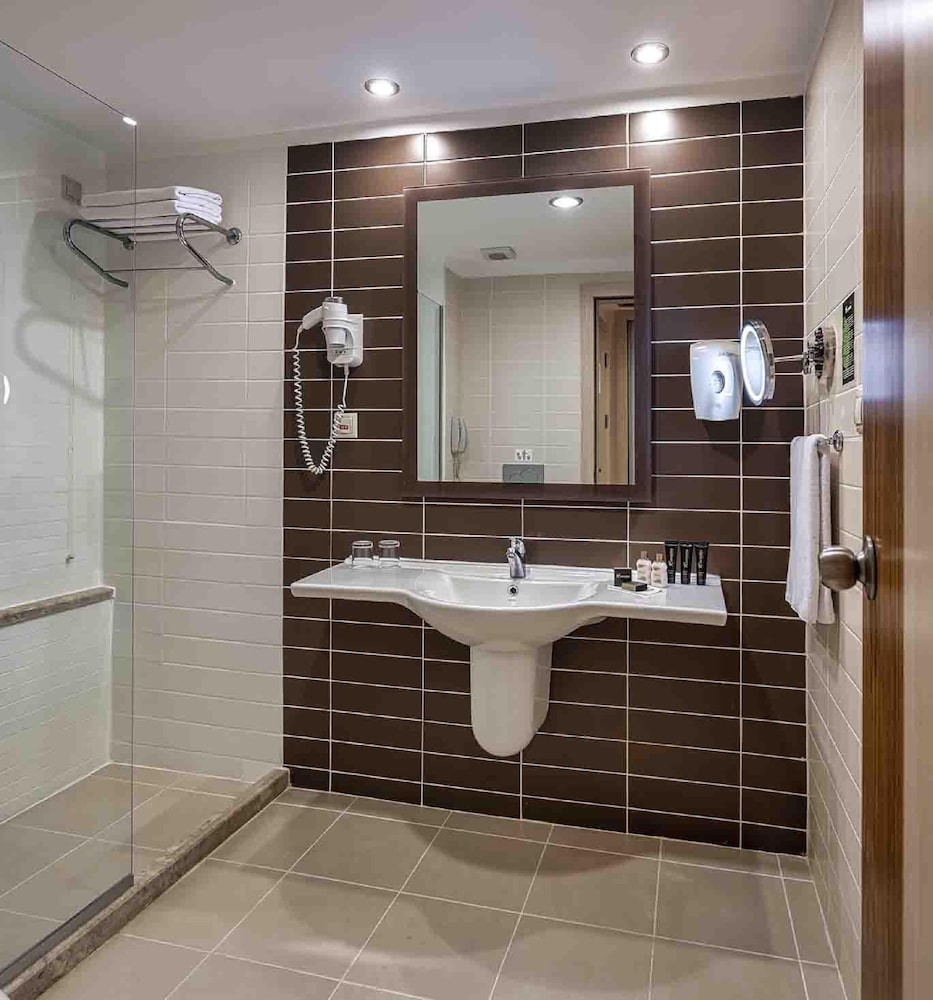 Azure By Yelken Hotel 24/75