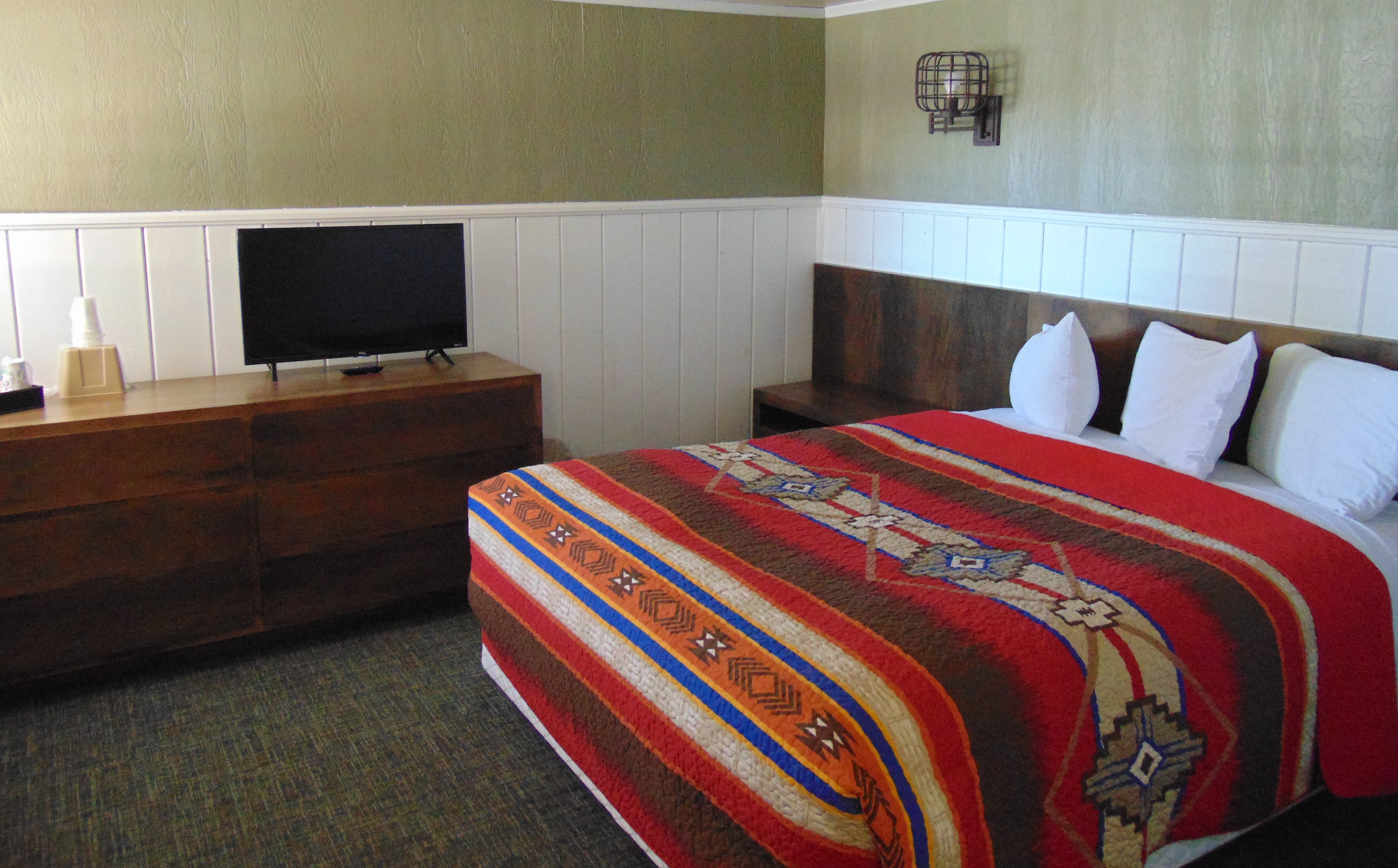 House, Bunk Bed, Queen Bed