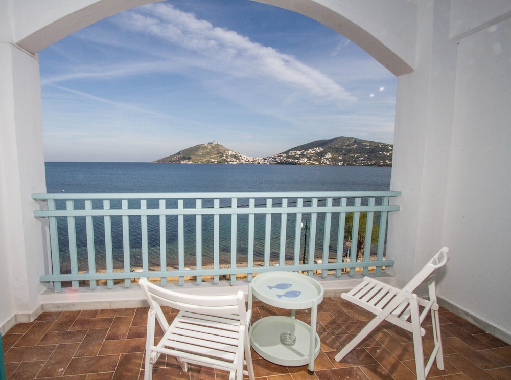 ALEA MARE HOTEL 30/67
