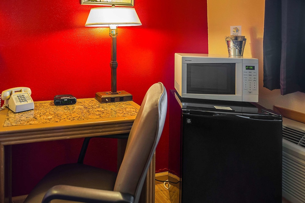 Rodeway Inn Buffalo, WY 20/38