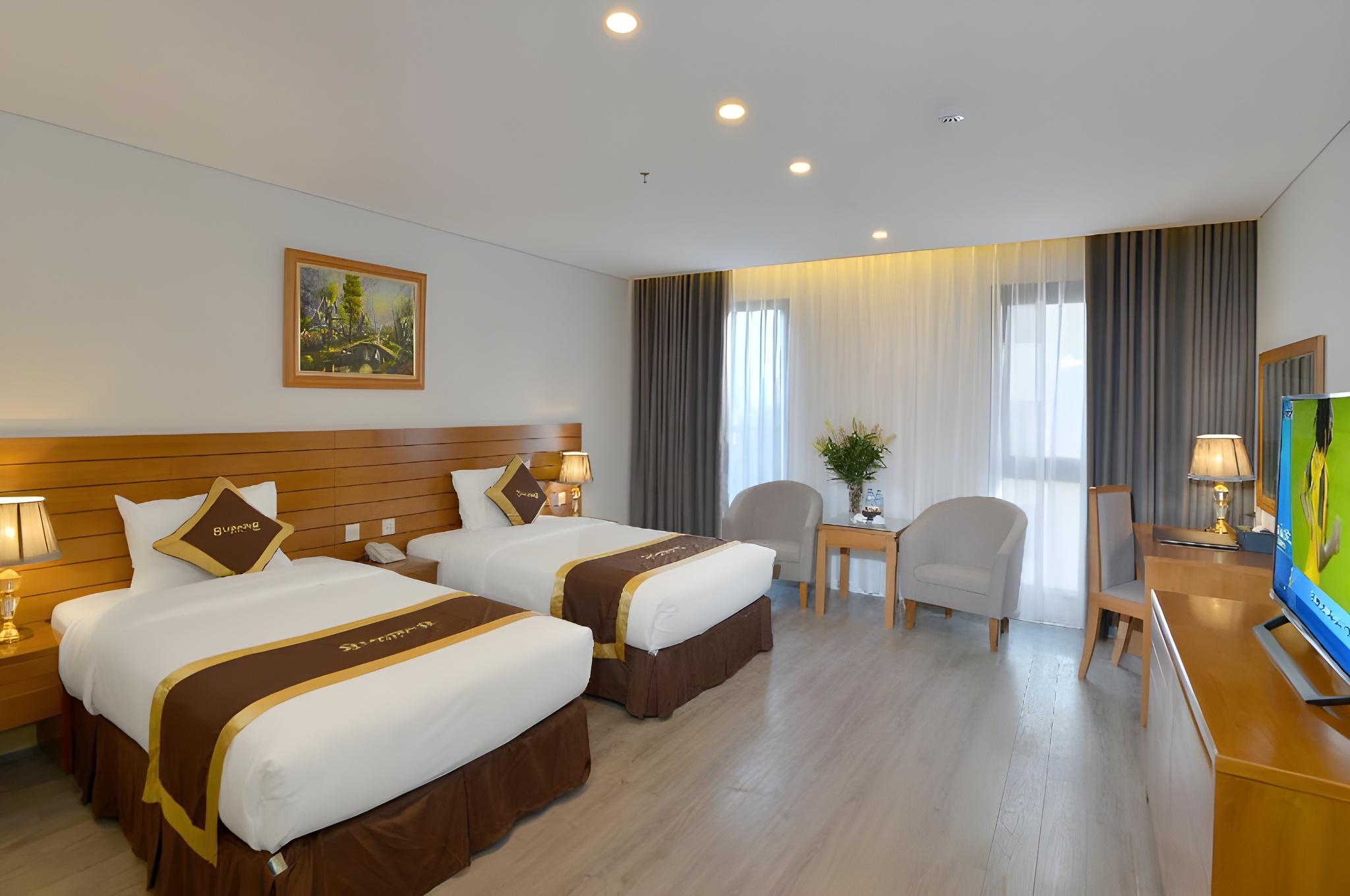 Grand, Senior, Deluxe, Double Bed