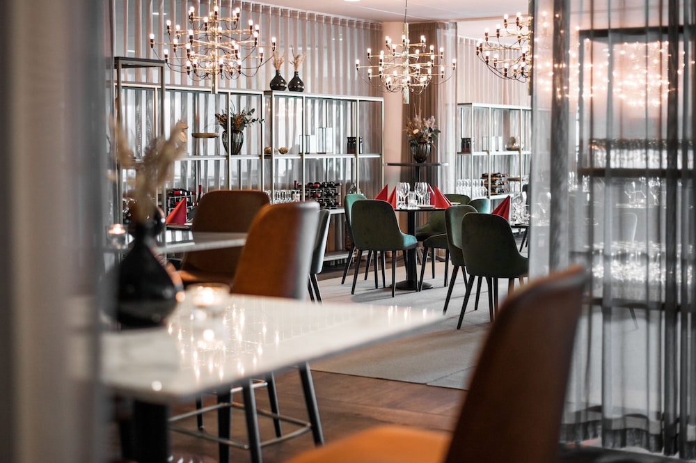 Vann Spa Hotel and Conference 35/50