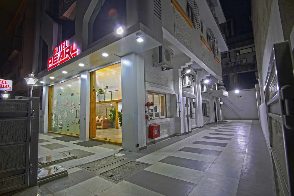 Hotel Pearl 44/50