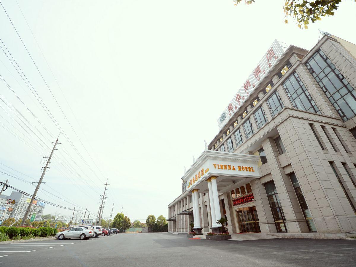 Vienna Hotel Shanghai Jiading New City 4/38
