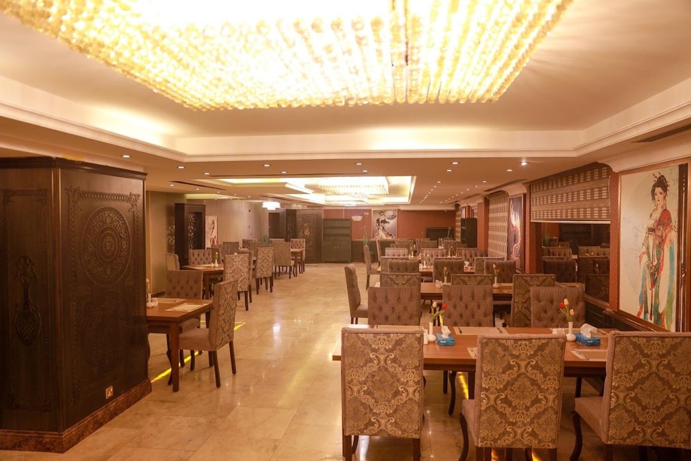 Strand Hotel Jordan 56/59