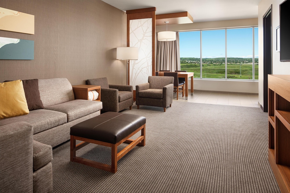 Hyatt Place Calgary Airport 32/54