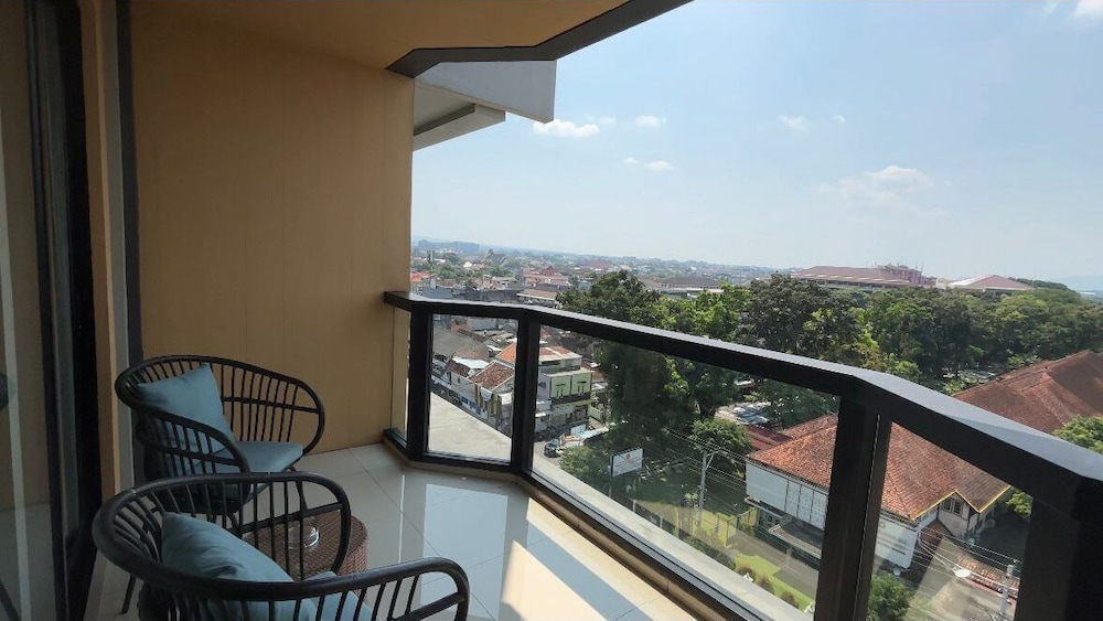 The Manohara Hotel Yogyakarta 6/67