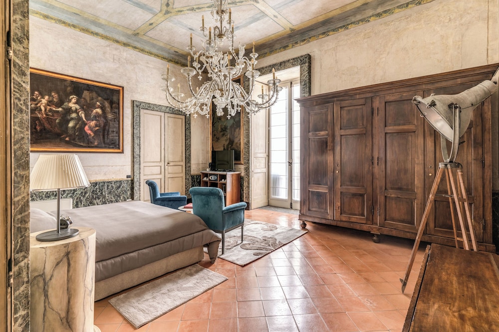 غرفة ديلوكس بسرير كينج، Palazzo Doria Suites 10/10