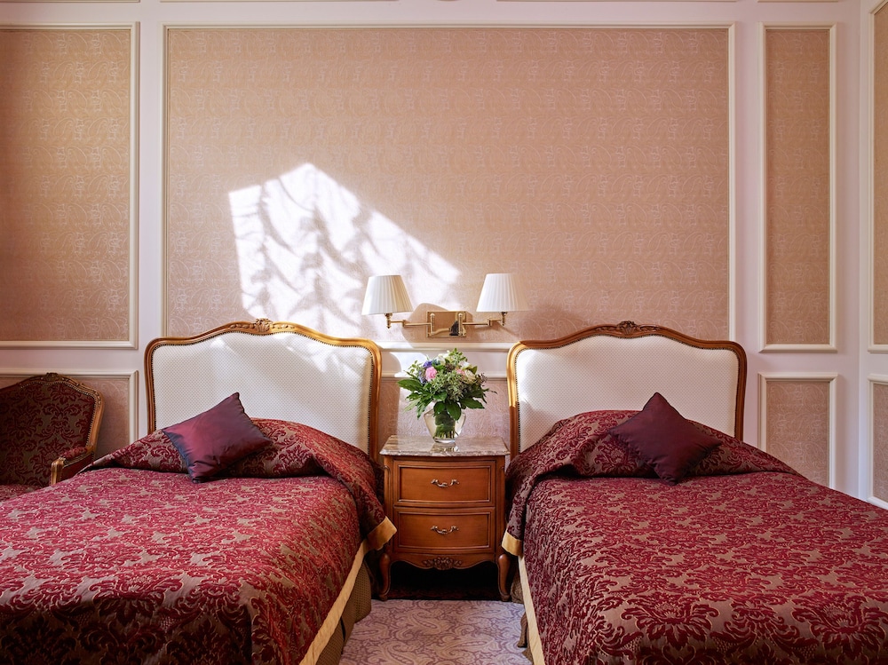 Eurostars Grand Hotel Wien 16/82