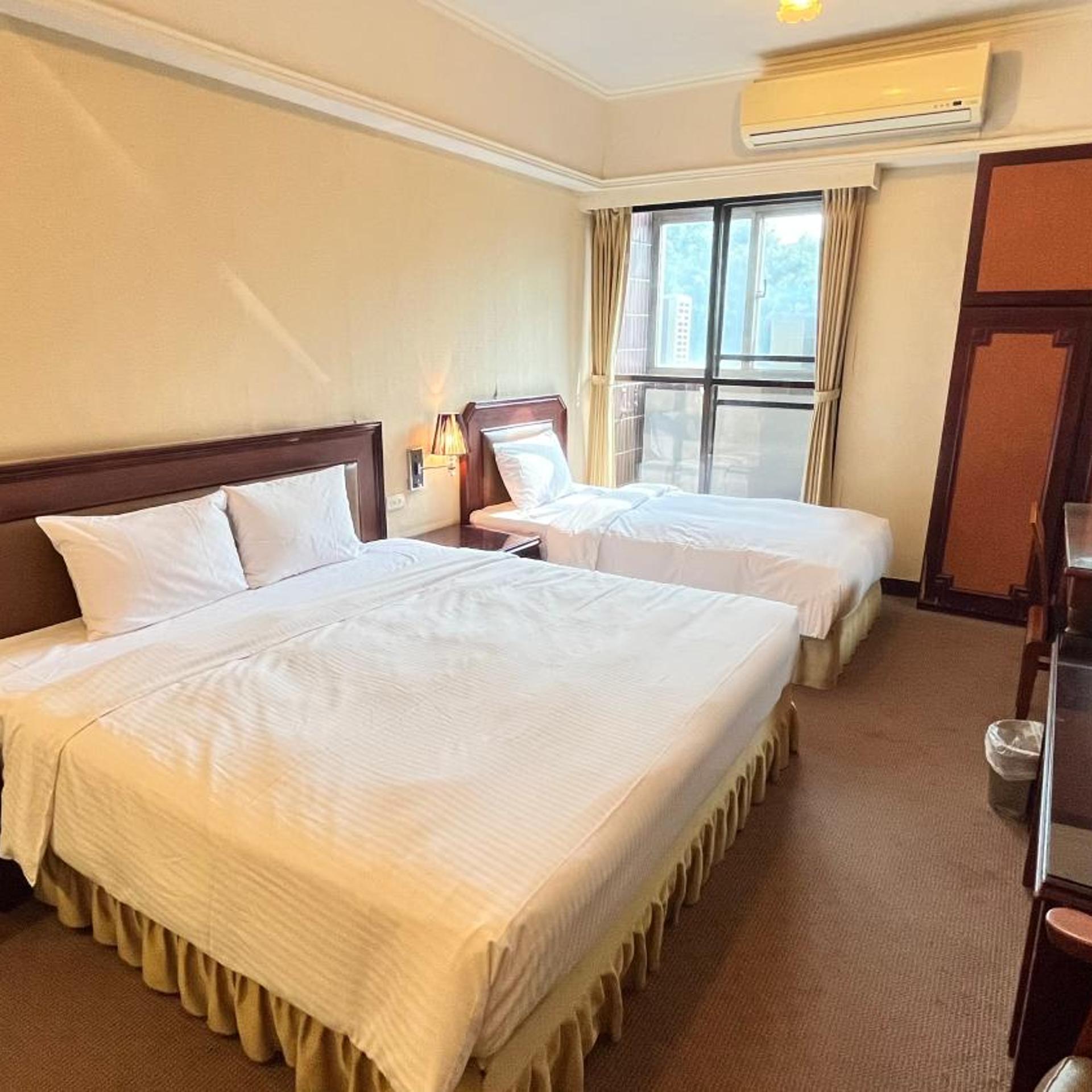 Sin Fu Business Hotel 14/37