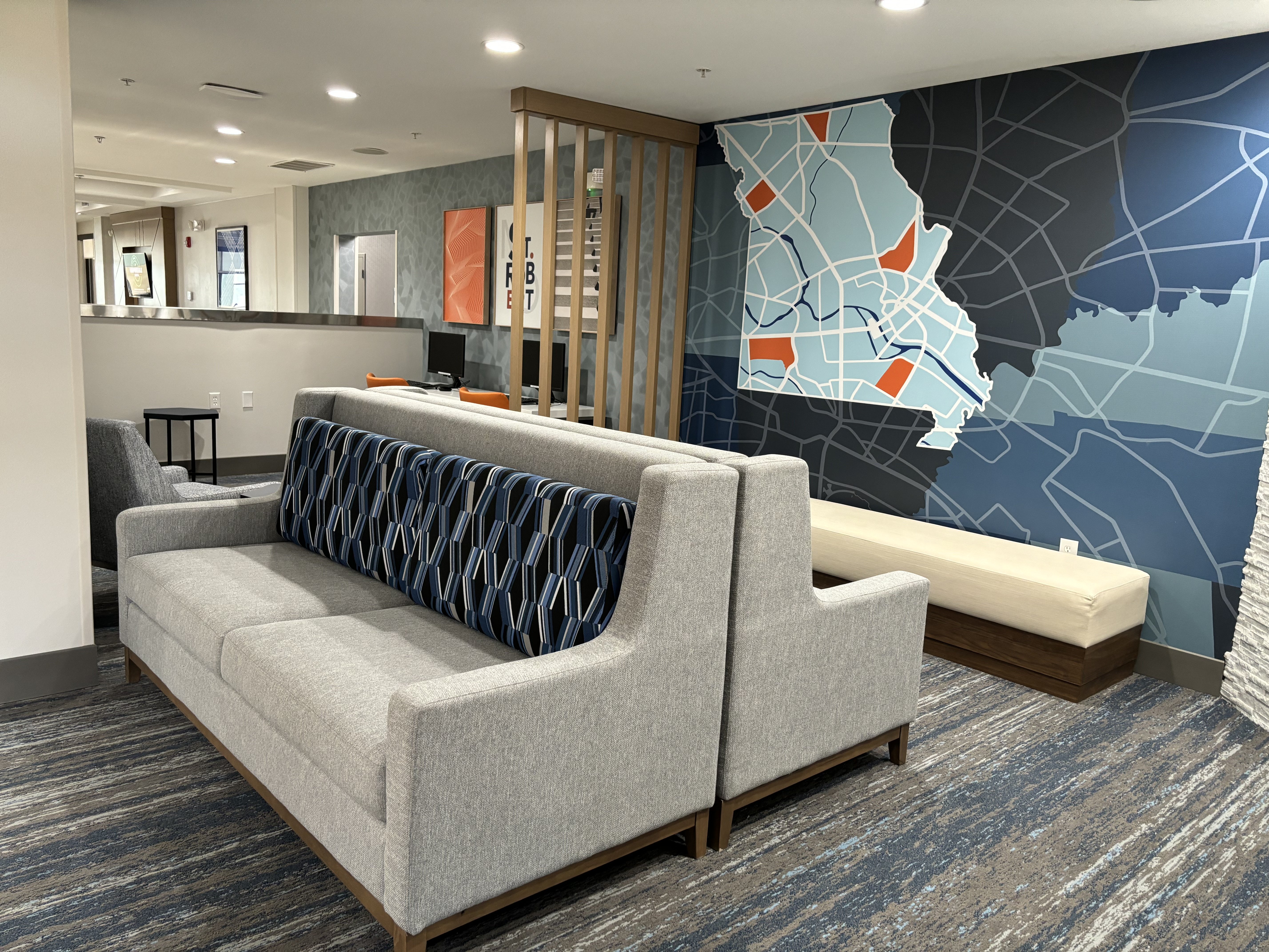 Holiday Inn Express Hotel And Suites Saint Robert Leonard Wood 35/50