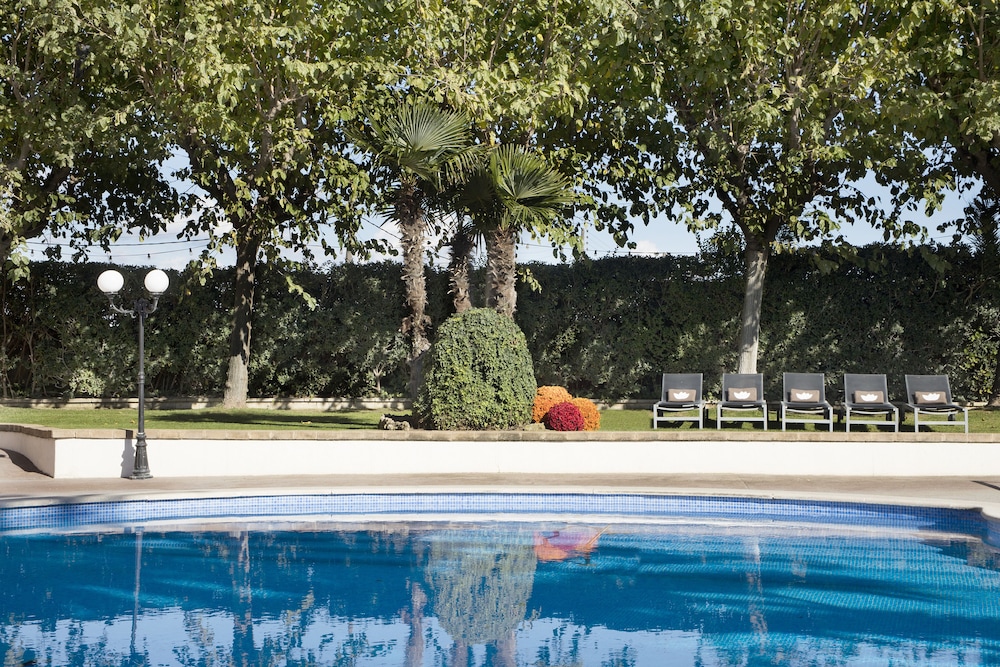 Luna Club Yoga & Spa Hotel 35/66