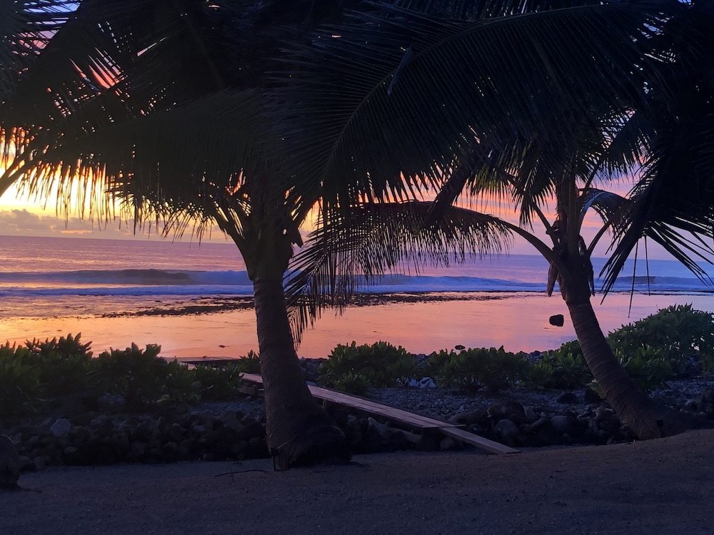 Sunrise Beach Bungalows 48/64