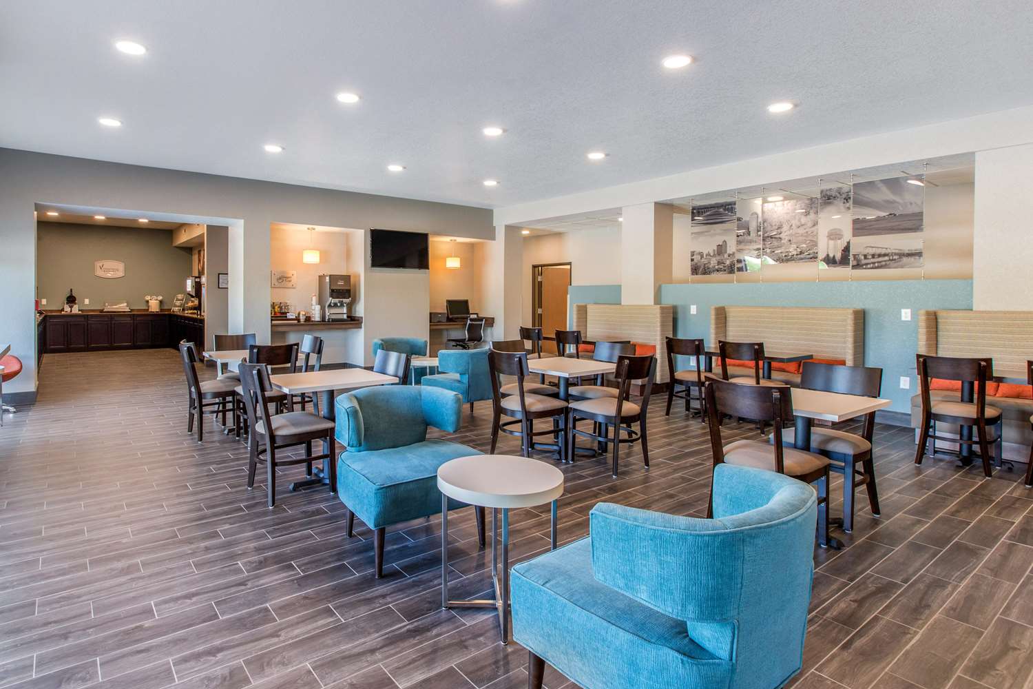 Sleep Inn and Suites Ankeny Des Moines IA 31/33