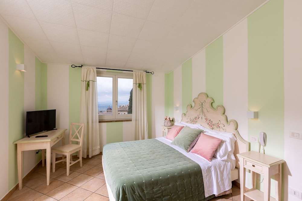 Hotel Ideale 16/77