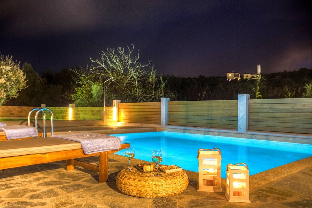 Cyan Icons Villas 40/50