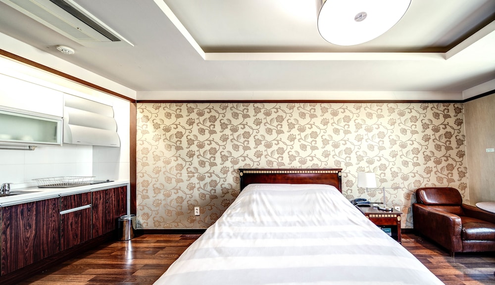 Geoje Oasis Hotel 9/36
