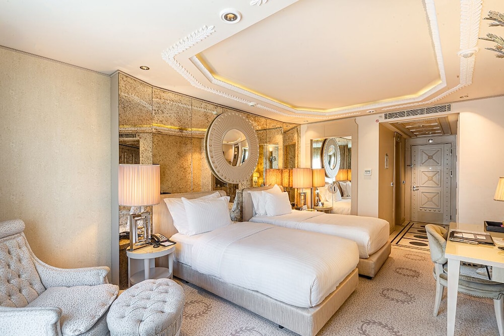 Wyndham Grand Istanbul Kalamis Marina 11/40