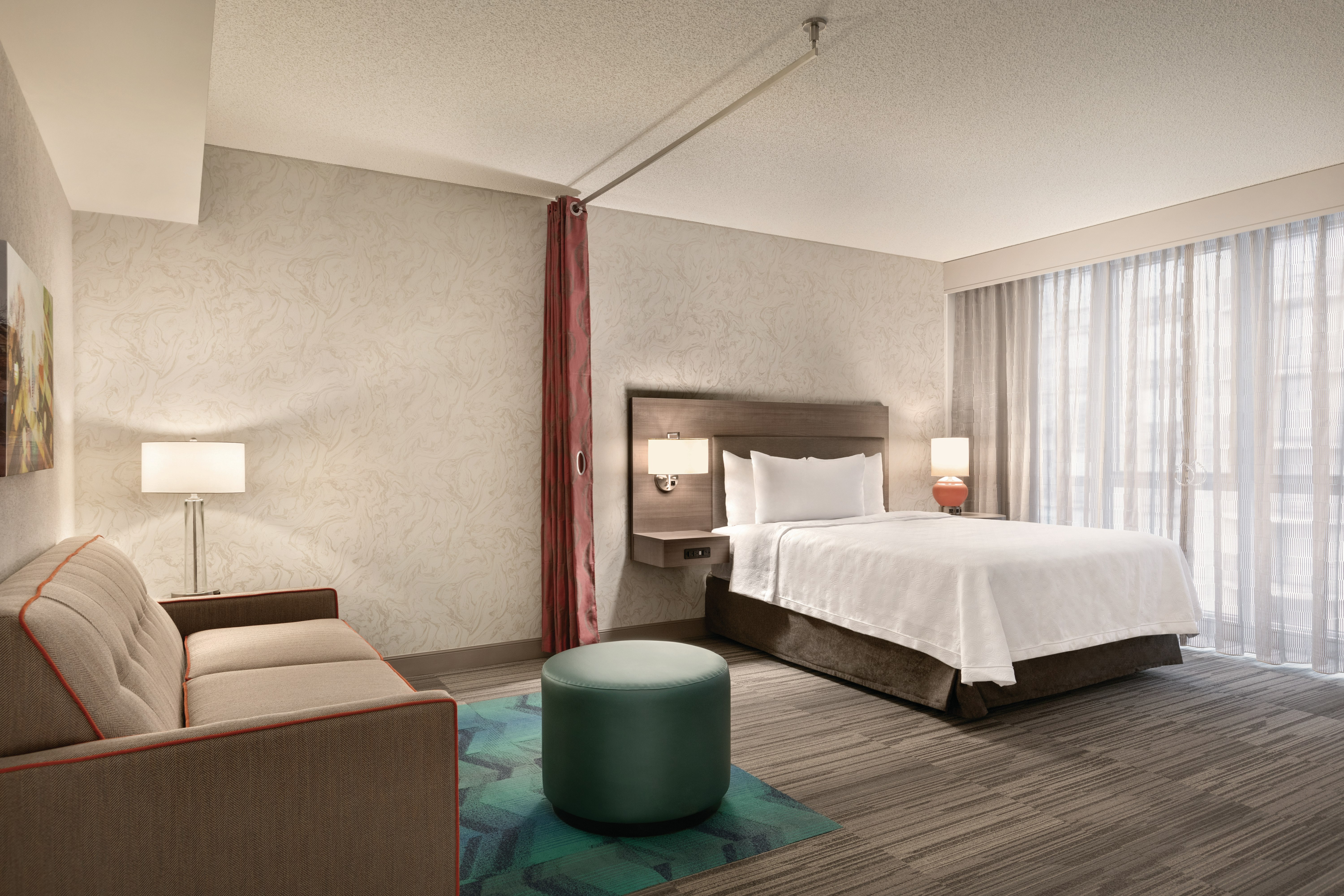 STUDIO, QUEEN BED, ACCESSIBLE