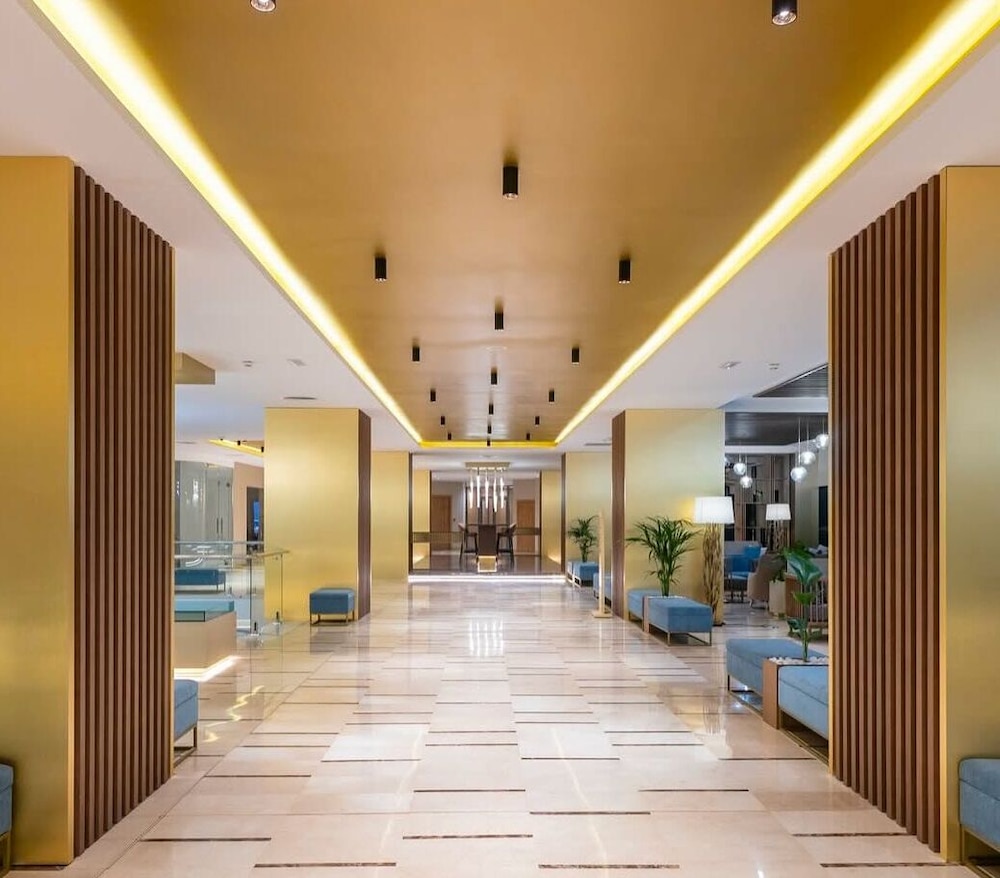 Lobby at Azure Rotana Thalasso and Resort Oran, Mers El Hadjadj
