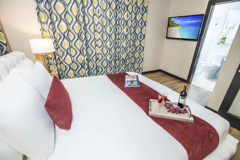 Metropole Suites South Beach 27/77