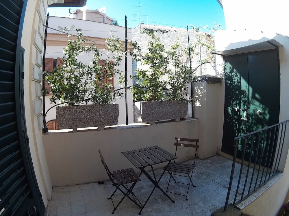 surroundings