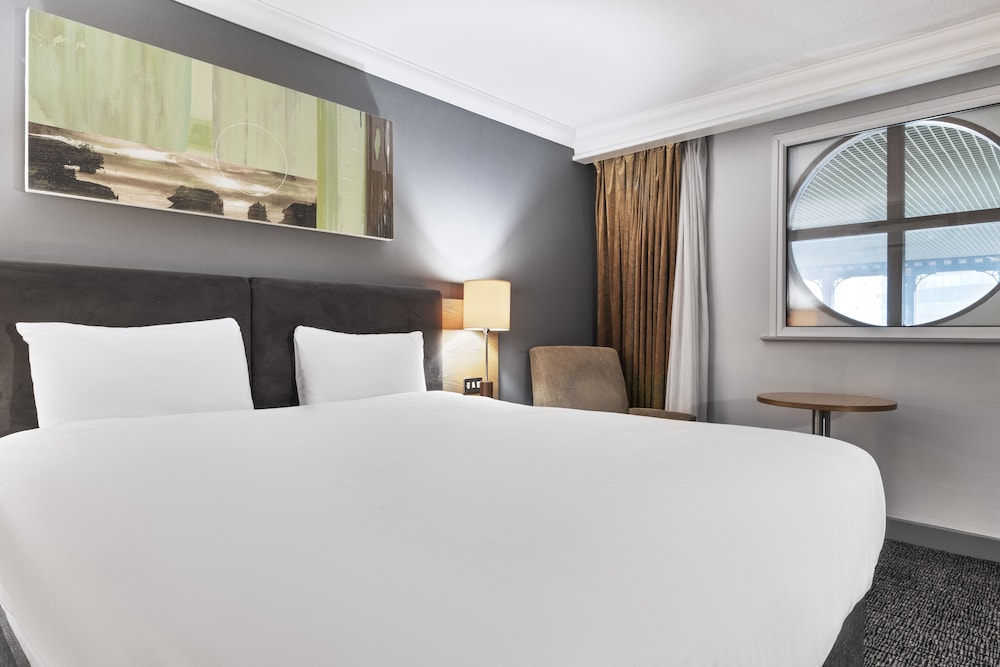 Park Inn By Radisson Cardiff City Centre 18/52