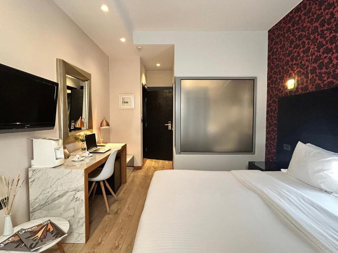 Areos Hotel 22/57