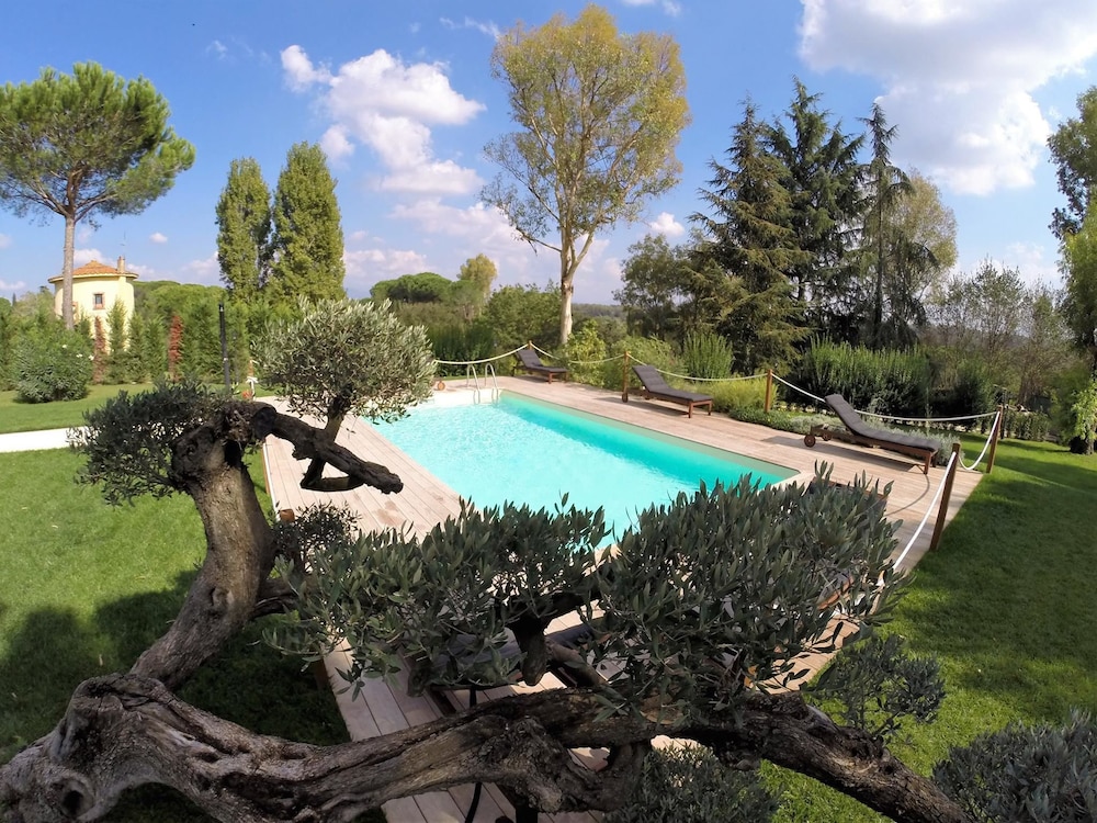 Boma Country House 6/50