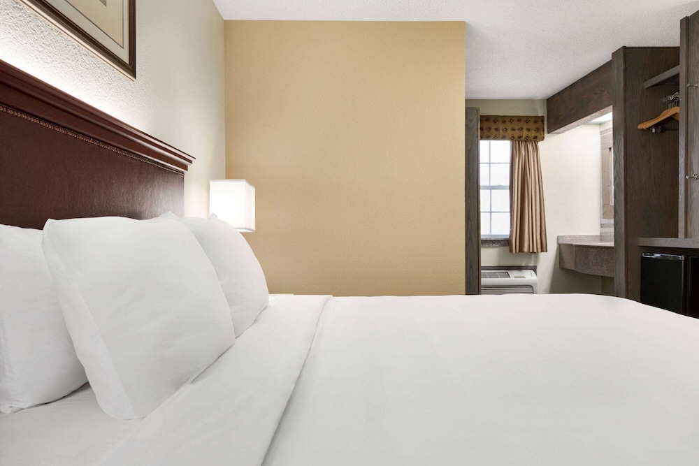 Travelodge by Wyndham Coffeyville 19/48
