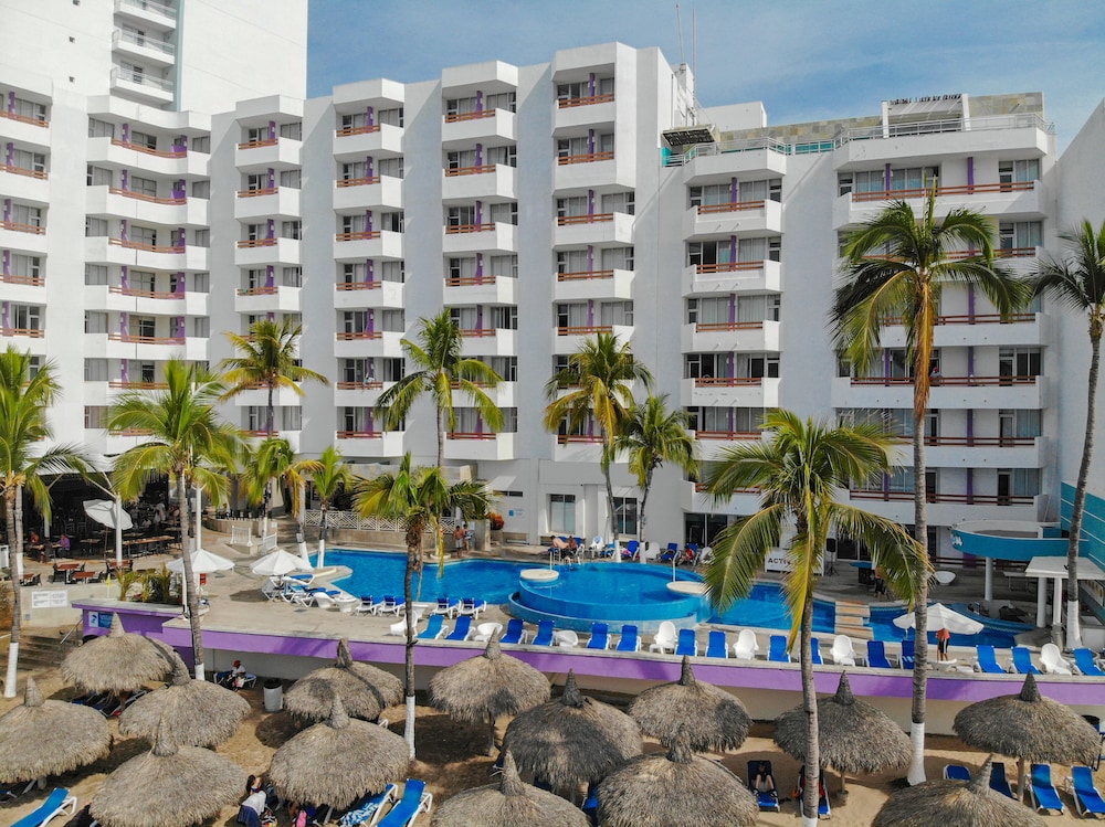 Oceano Palace Beach Hotel 46/50