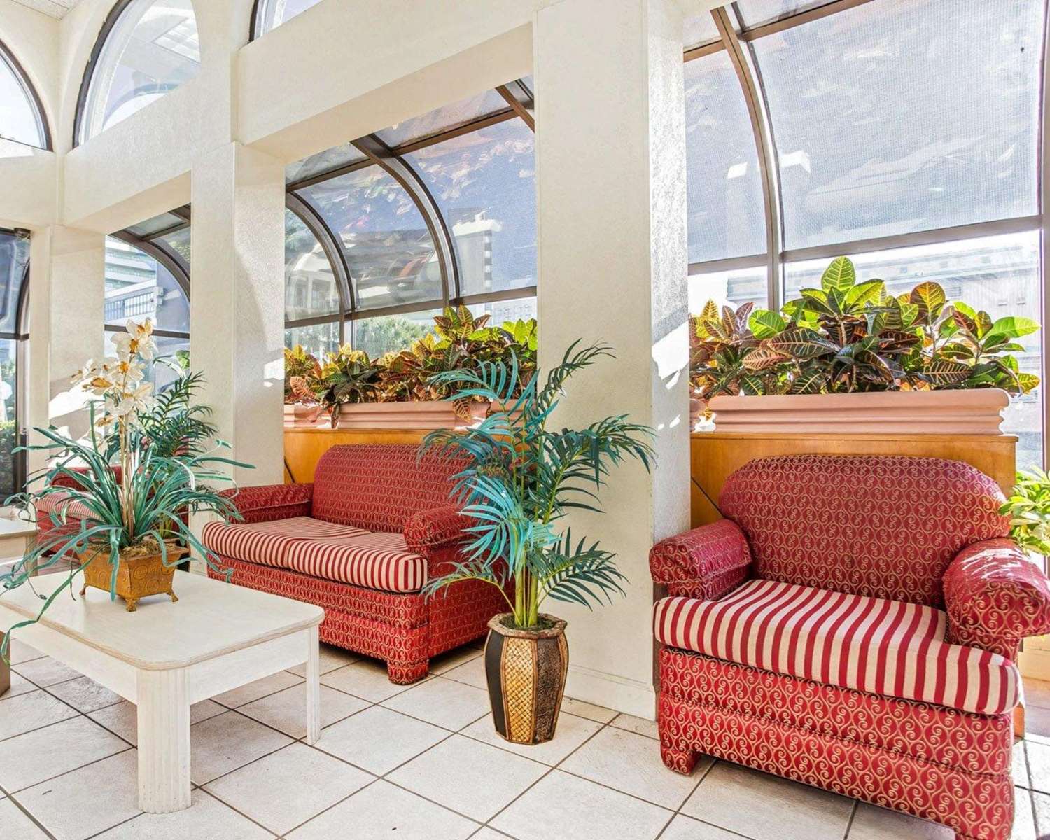 Quail Inn and Suites Myrtle Beach 32/43