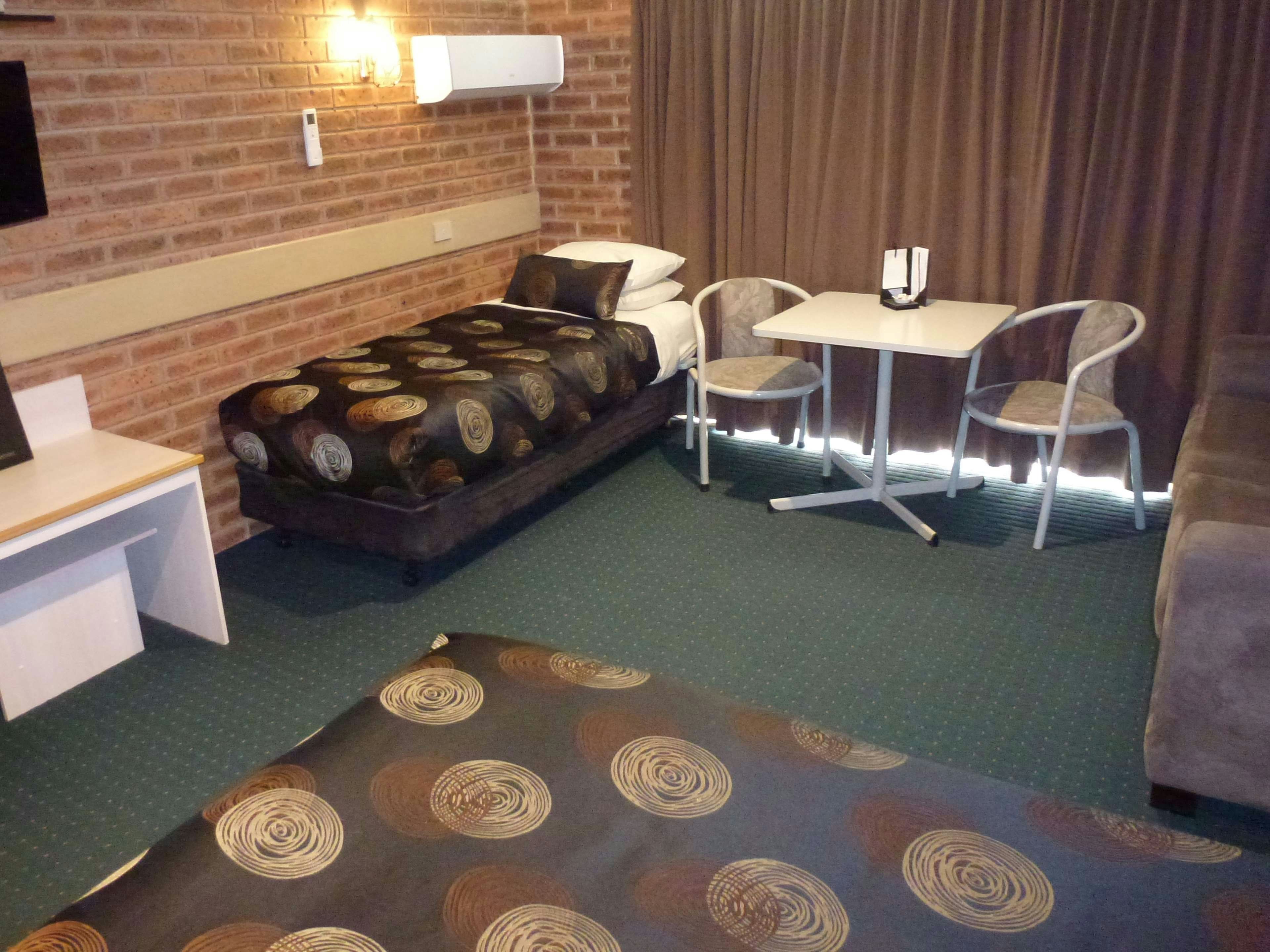 Colonial Motor Inn Bairnsdale 23/37