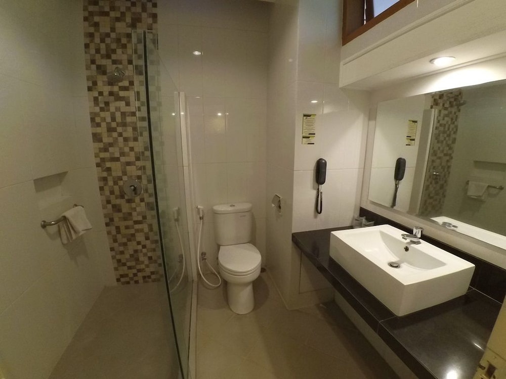 Purnama Hotel 45/50