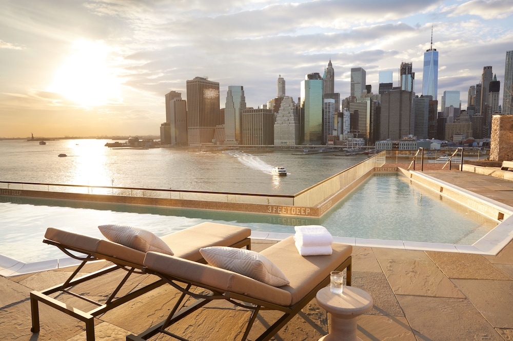 1 Hotel Brooklyn Bridge 41/44