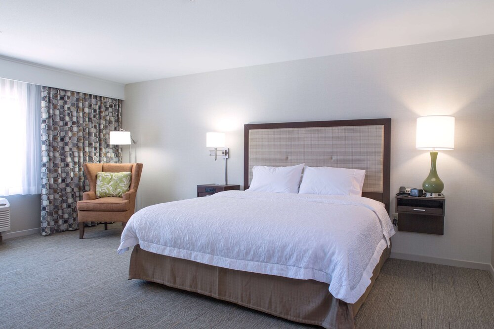 Hampton Inn Suites Whitefish Mt 8/45