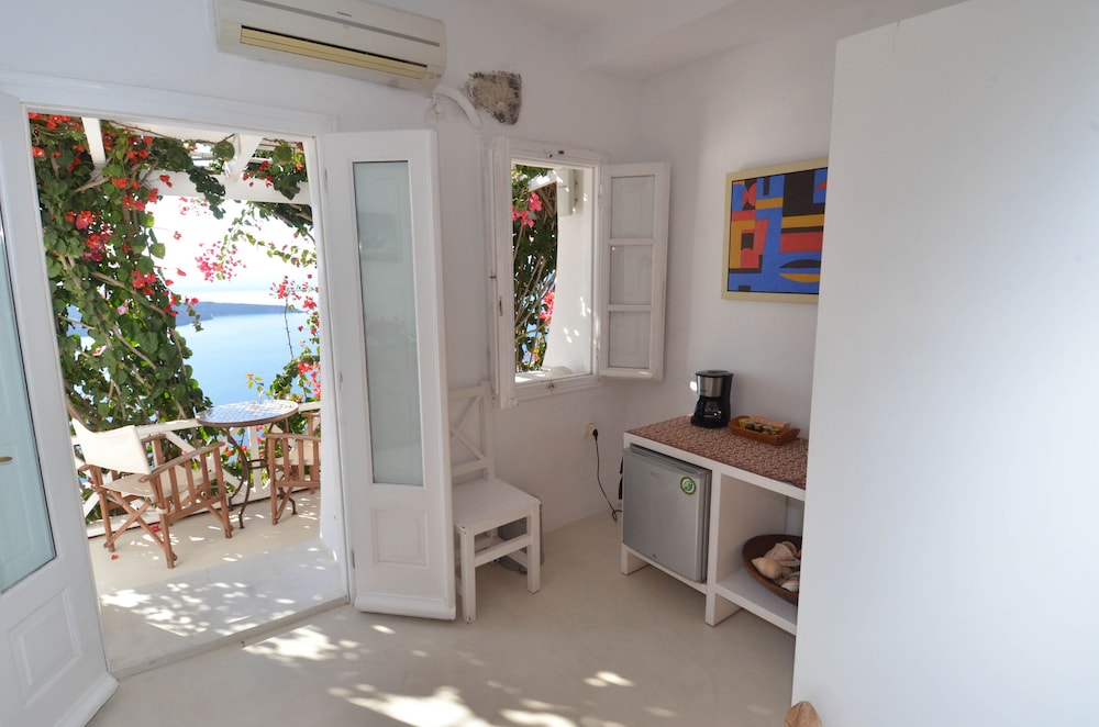Villa Fegari 8/50
