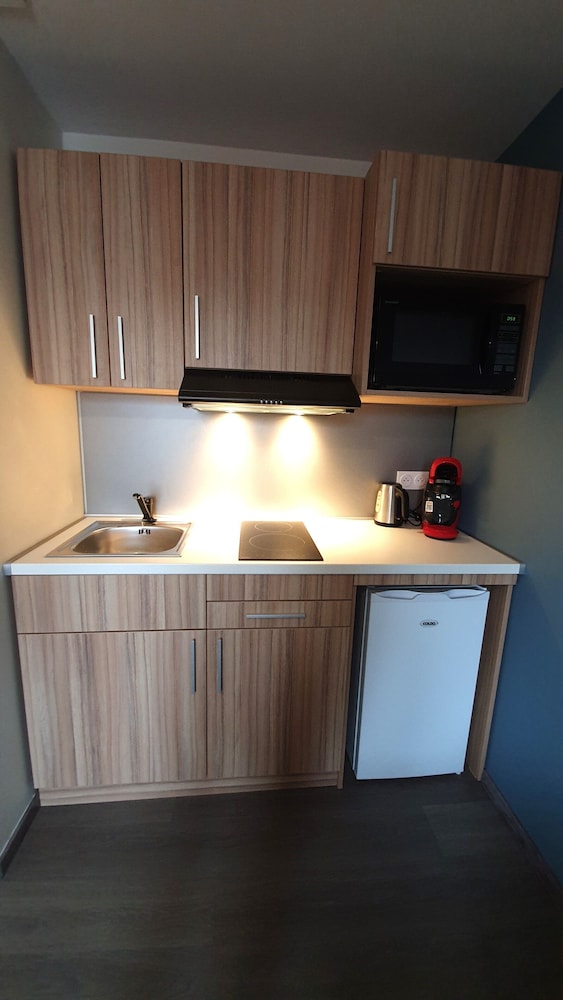 Logis Hotel Les Pasteliers 5/36