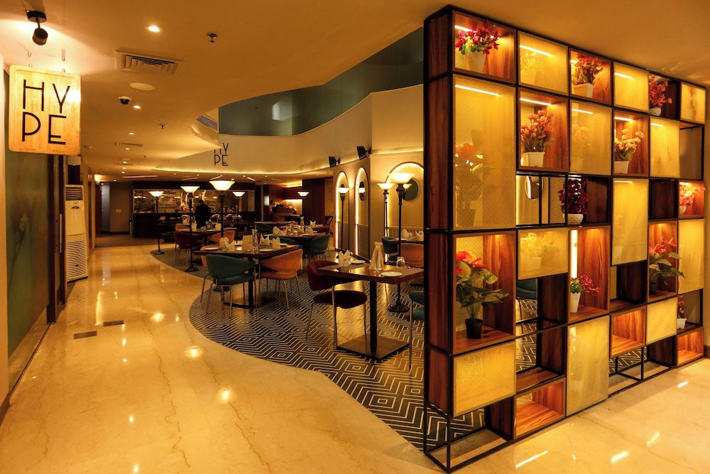 Hyphen Business Hotel 4/50