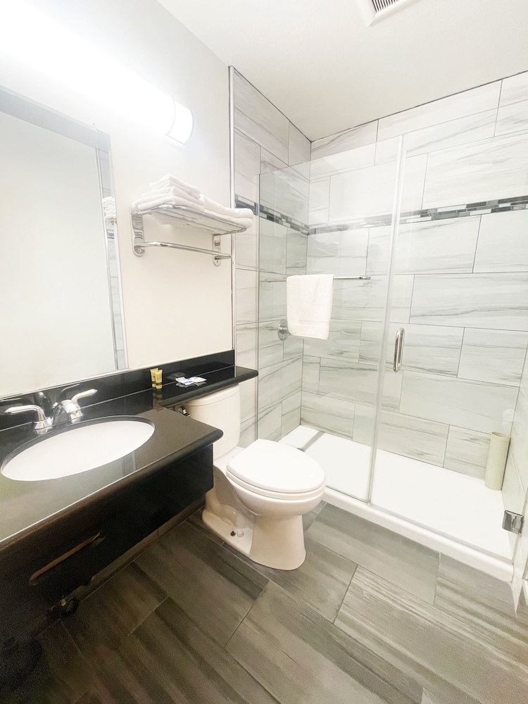 غرفة قياسية بسريرين كوين، Rodeway Inn San Francisco City Center 7/10