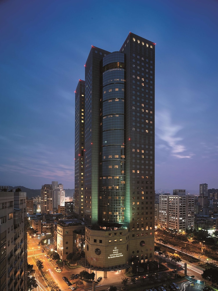 Shangri-La Far Eastern, Taipei 76/79