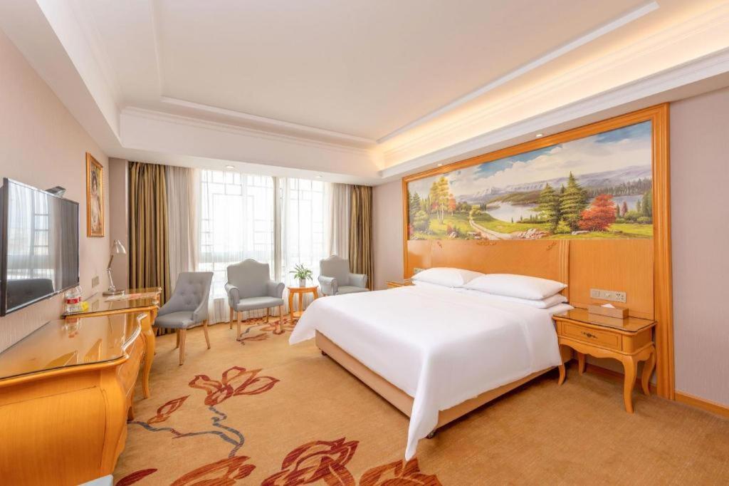Vienna Hotel Gongcheng Tianjie 21/61