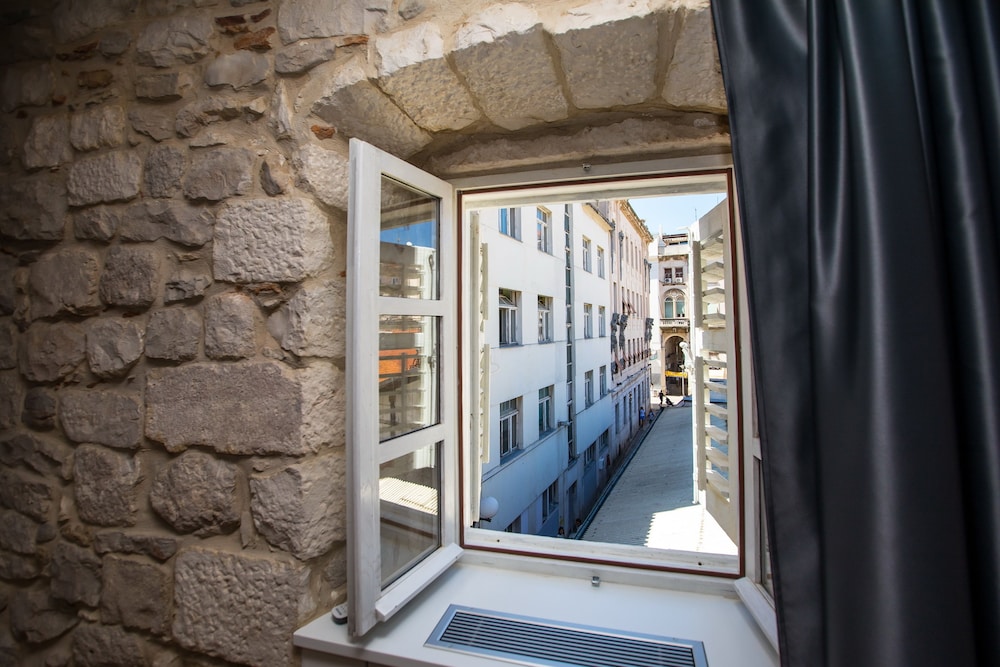 Spalato Luxury Rooms 58/77