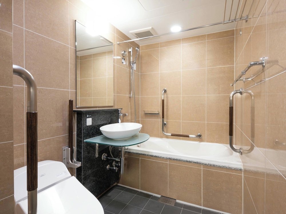 Apa Hotel Nihombashi Bakurocho-Ekimae 63/66