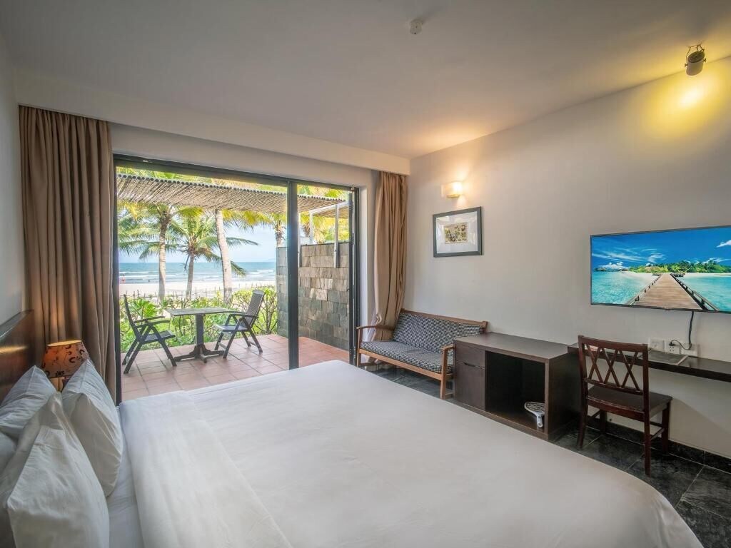 DELUXE, DOUBLE BED, OCEAN VIEW