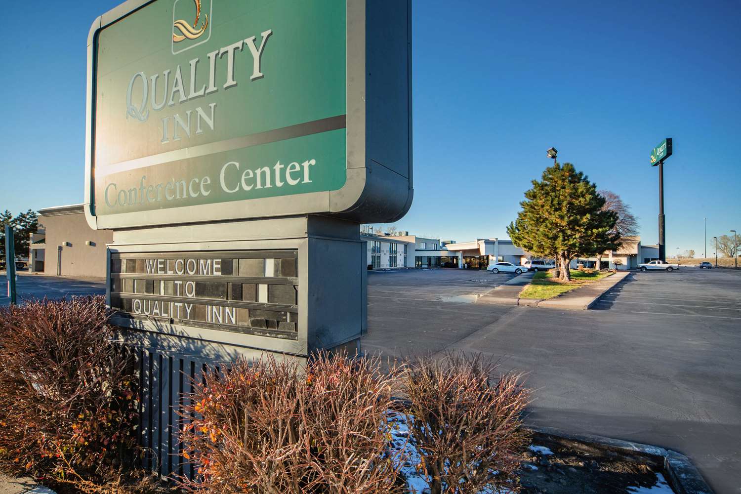 Quality Inn and Conference Center I-80 Grand Island 2/58