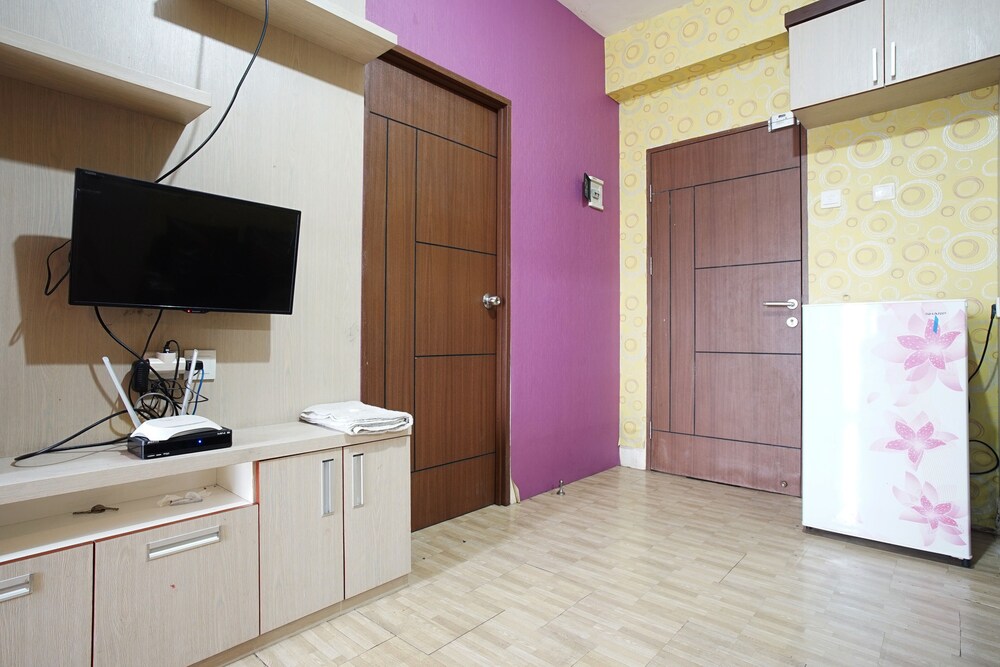 Planet Room Kemang View by ZUZU 4/23