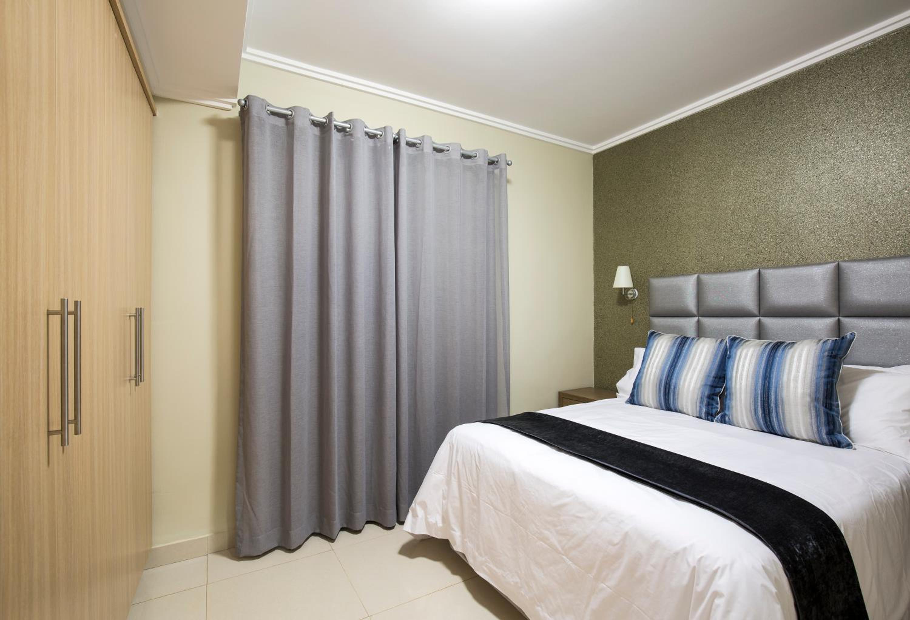 Savannah Park - Luxury Self Catering Apartments 9/26