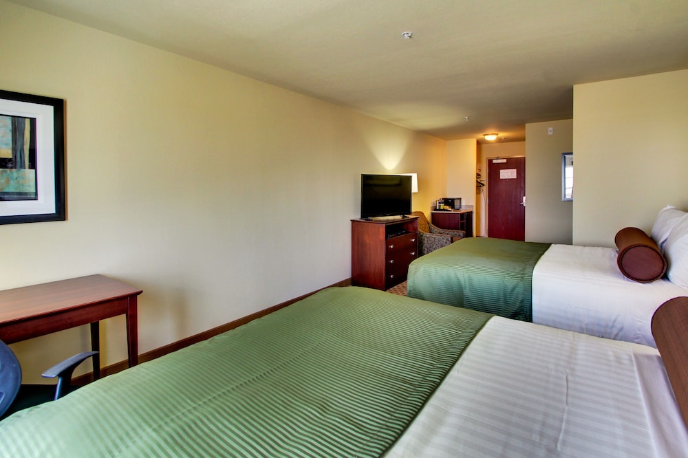 Stanton Inn And Suites 7/52